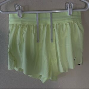 Nike Swift Dri-FIT 2.5" Lined Running Shorts Neon $60 - Small